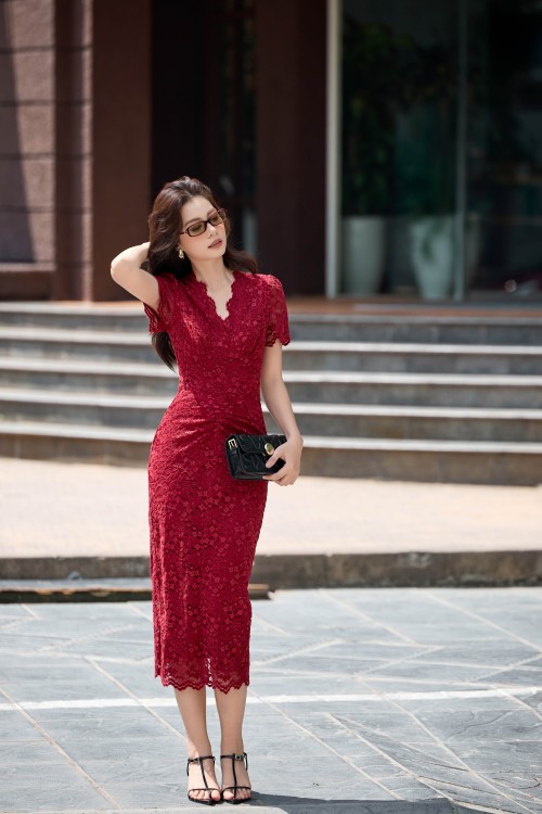 Sixdo Red Lace Pencil Dress